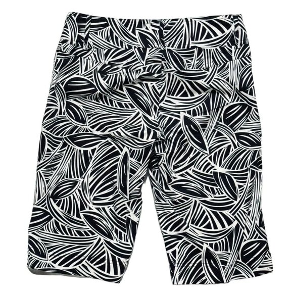 CACHE Women's Shorts Polyester Geometric Black White Wide banded Waist Size 4 - Picture 5 of 10